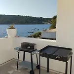 Apartment Kanica Seaside Roko 10 M From Sea