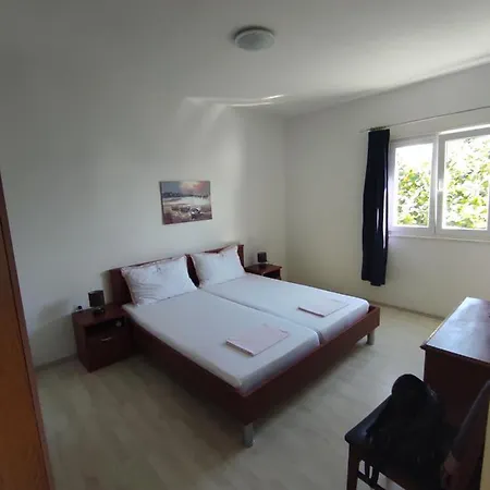 Kanica Seaside Roko 10 M From Sea * سيفيد