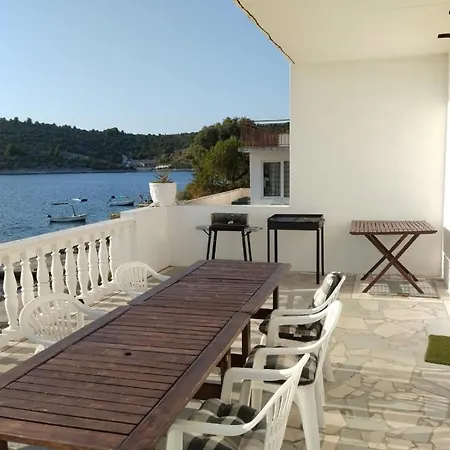 Kanica Seaside Roko 10 M From Sea سيفيد