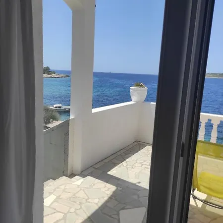 Kanica Seaside Roko 10 M From Sea *