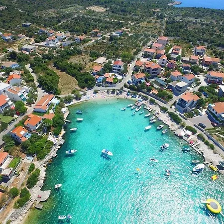 Kanica Seaside Roko 10 M From Sea Apartamento *