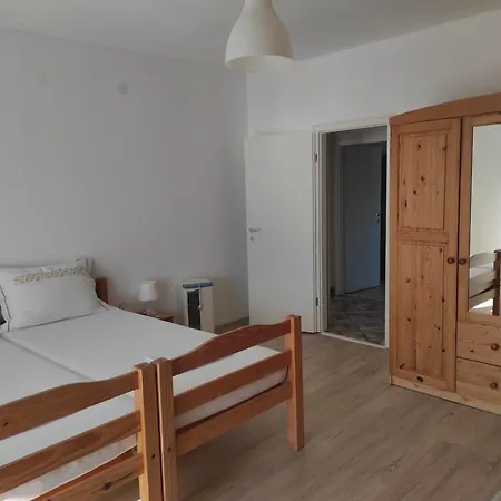 Kanica Seaside Roko 10 M From Sea Sevid